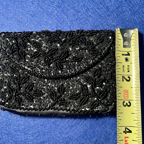 Vintage coin purse with beads and sparkle - Picture 5 of 6